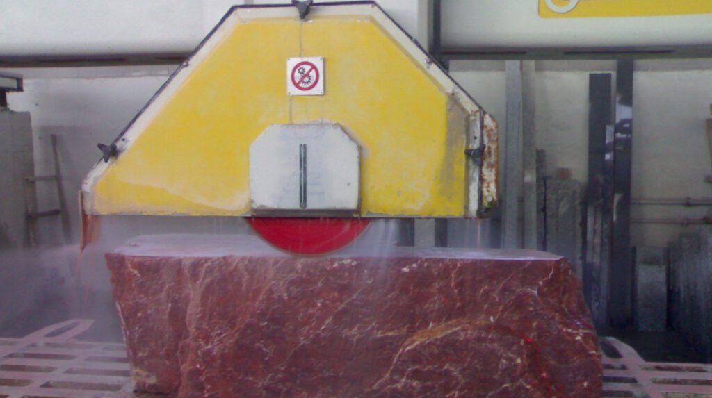 Blocco di mamro per scultura