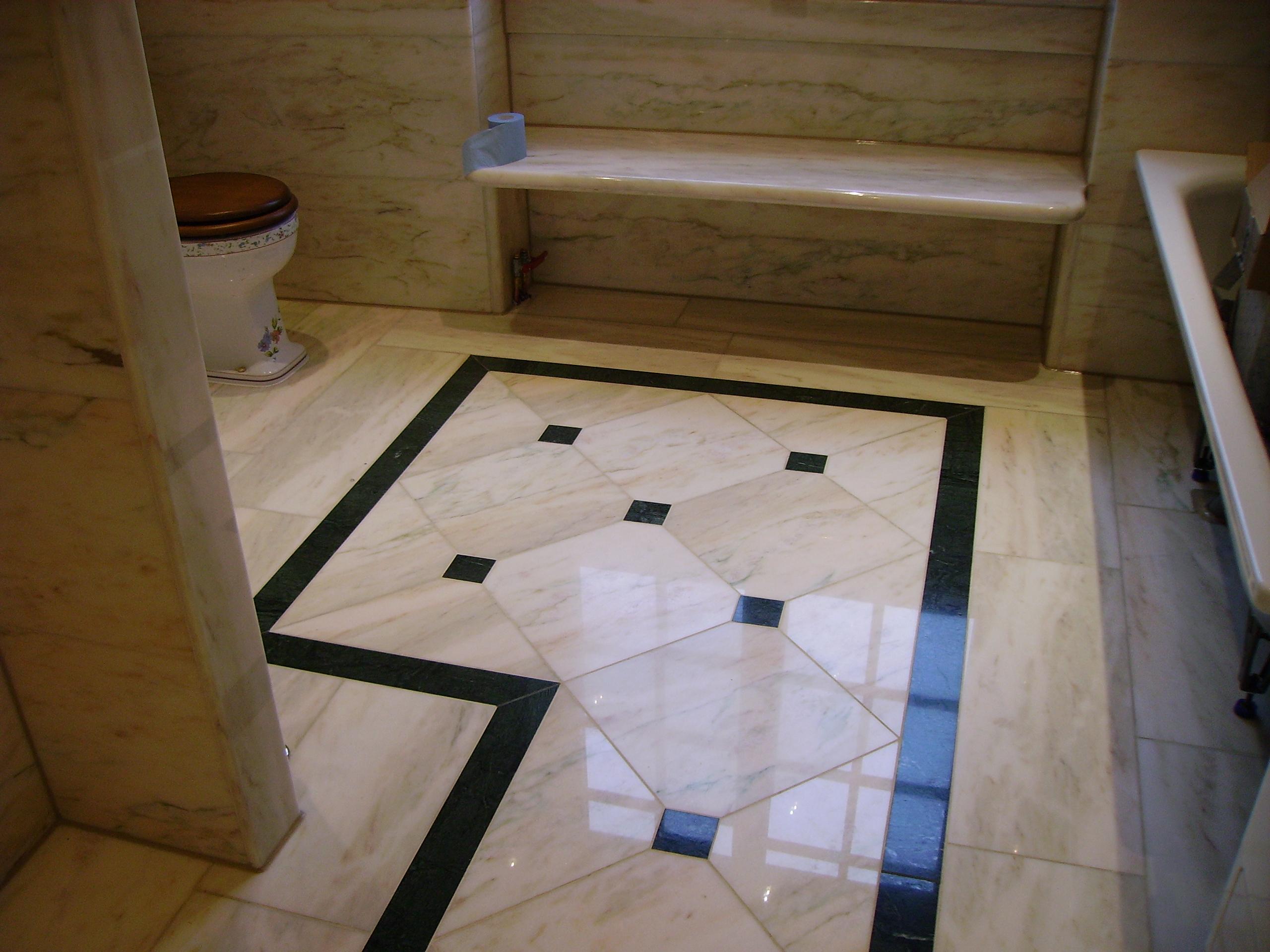 Pavimento bagno mamro